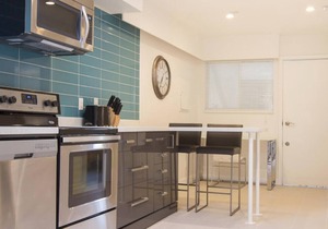 D16 - 3 bedroom unit in Strathcona