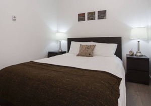D16 - 3 bedroom unit in Strathcona