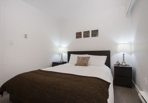 D16 - 3 bedroom unit in Strathcona