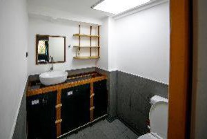 D522 Hostel at Kiener Hills - Near Cebu Airport
