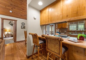 Dakota Lodge Home