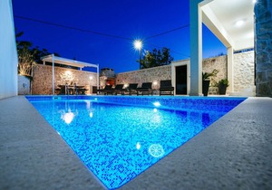 Dalmatian Villa Castello Coza in Vinjerac