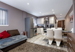 Darlington town Centre Double Luxury Apartment 3