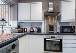Darlington town Centre Double Luxury Apartment 3