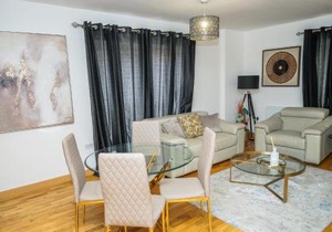 DARTFORD LUXURY 2 BED APARTMENT