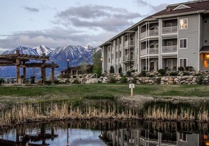 David Walley's Resort, 1br suite, Friday check-in