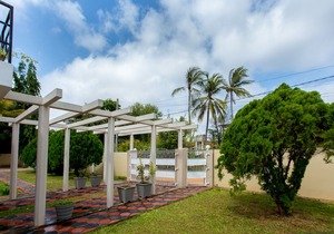 Dayanithi Guest House