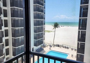 Daydreaming of a getaway with beach days, dips in the pool, local dining and.