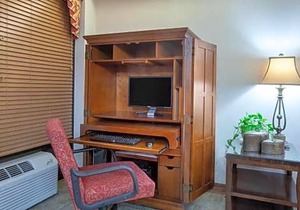 Days Inn by Wyndham Statesboro