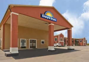 Days Inn by Wyndham Carlisle