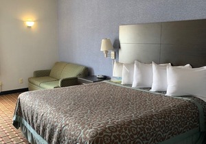 Days Inn by Wyndham Glen Allen/Richmond North