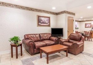 Days Inn by Wyndham Glen Allen