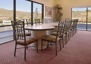 Days Inn by Wyndham Globe