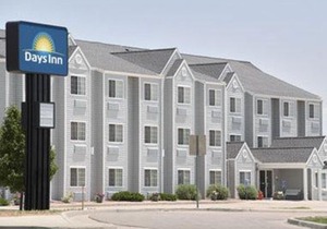 Days Inn by Wyndham Greeley