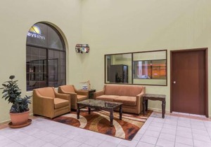 Days Inn by Wyndham Holbrook