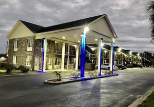 Days Inn by Wyndham Manning