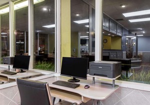 Days Inn by Wyndham Melbourne