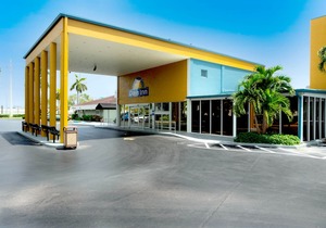 Days Inn by Wyndham Miami International Airport