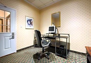 Days Inn by Wyndham Rome Downtown