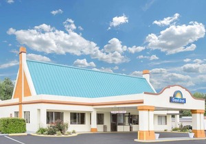 Days Inn by Wyndham Ruther Glen Kings Dominion Area