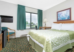 Days Inn by Wyndham St Cloud