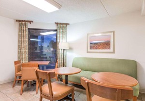 Days Inn by Wyndham Tappahannock