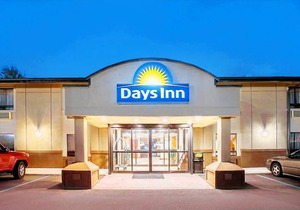 Days Inn by Wyndham Iselin / Woodbridge