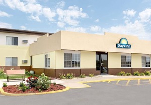 Days Inn by Wyndham Newton