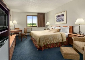 Days Inn by Wyndham Willmar