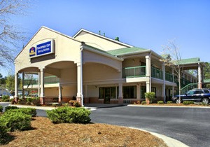 Days Inn & Suites by Wyndham Peachtree City