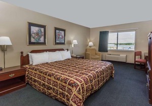 Days Inn & Suites by Wyndham of Morris