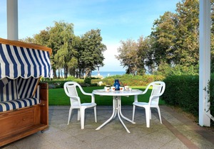App. Dünenblick - Spacious ground floor apartment with great sea views!