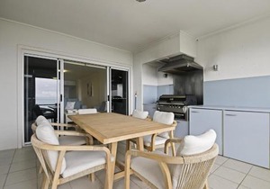 Deep Blue Apartment 1 Tangalooma
