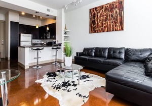 Deep Ellum Luxury Condo #2