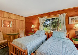 Deer Harbor Inn
