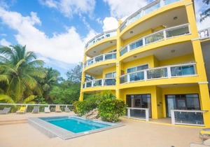 Del Playa #3 Condo