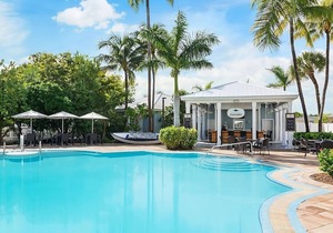Delight In The Florida Sun! 3 Gorgeous Units In Sun Soaked Key West, Onsite Pool