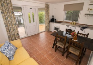 Delightful 2-bedroom bungalow 'Vinuela', sleeps 4, in country holiday complex