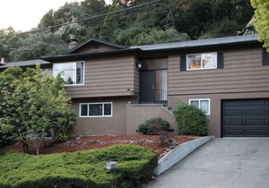 Delightful & Spacious Room for Rent, Shared Common Areas with lots of Privacy!