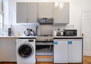 DELUXE AirConditioned Two Bed Apt in Covent Garden