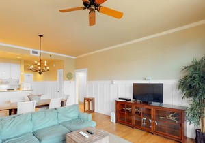 Deluxe Condo by the Bay w/ Free WiFi, Central A/C, a Shared Pool, & Beach Access