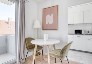 Deluxe Iselin 1 Room w/Storage, 1min to Local Market, by Blueground