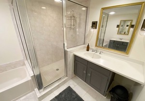 Deluxe King, kitchenette, fireplace