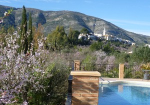 Deluxe, private villa with own large pool in the beautiful Jalon Valley