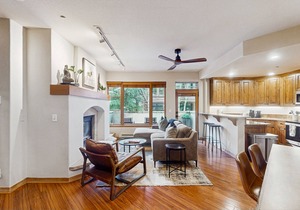 Deluxe ski-in/out condo with fireplace, hot tub, & pool