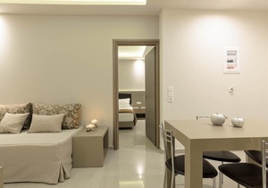 Deluxe Two-Bedroom Apartment