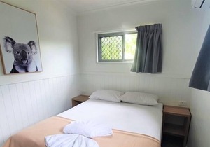Deluxe Villa 2 BR - Fully self-contained, 1 Queen, 1 Sofa, 1 Bed