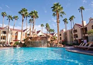 Deluxe Villa with a Private Balcony and Fireplace | Perfect Location + Amazing Amenities