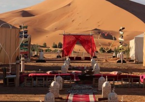 Desert Romantic Camp