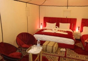 Desert Romantic Camp